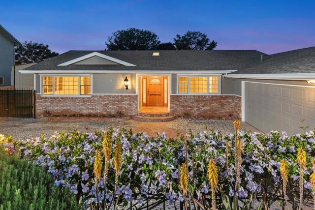 4010 Paducah Dr, San Diego CA: https://media.crmls.org/mediaz/f9b926d7-0d92-444f-9e20-9fc92ab9b253.jpg