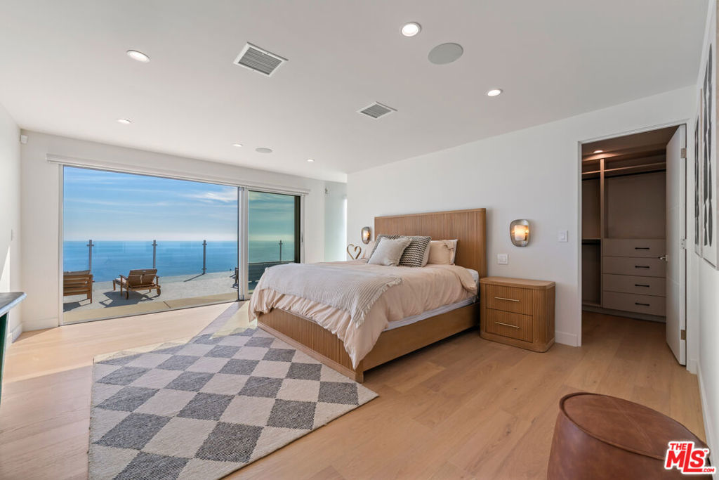MLS #26987307 image #19