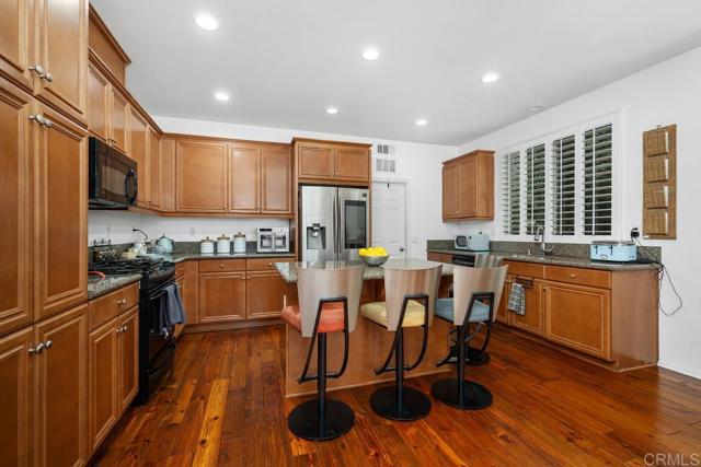 Detail Gallery Image 3 of 34 For 534 Wildrye Ct, Hemet,  CA 92543 - 6 Beds | 3 Baths