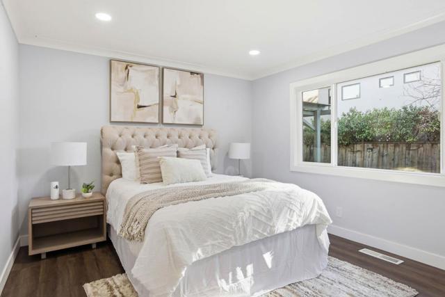 432 8th Avenue, Menlo Park CA: https://media.crmls.org/mediaz/f9bc2515-024d-4e02-92e4-441aa74af2a2.jpg