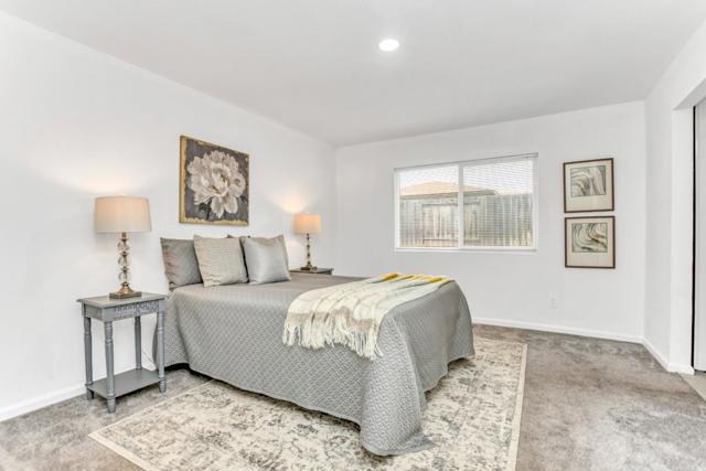 948 Golden Leaf Way, Pittsburg CA: https://media.crmls.org/mediaz/f9bc5882-209a-4969-a470-9181ec44ed09.jpg