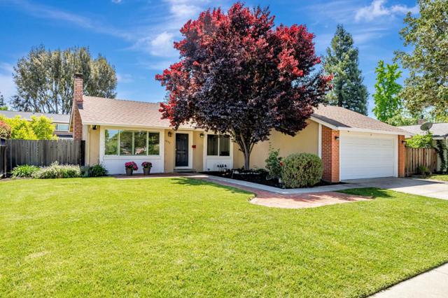 5692 Hansen Drive, Pleasanton CA: https://media.crmls.org/mediaz/f9bcde9a-b851-4672-b065-1d613308b85e.jpg