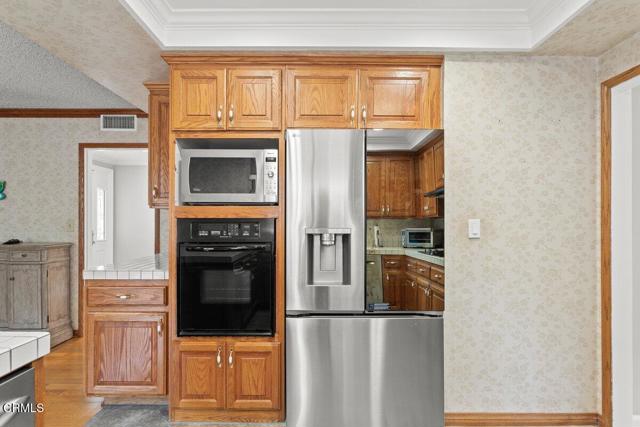 2505 E Lizbeth Avenue, Anaheim CA: https://media.crmls.org/mediaz/f9bcf7d7-0587-45dd-bd4b-25e1d2846aed.jpg