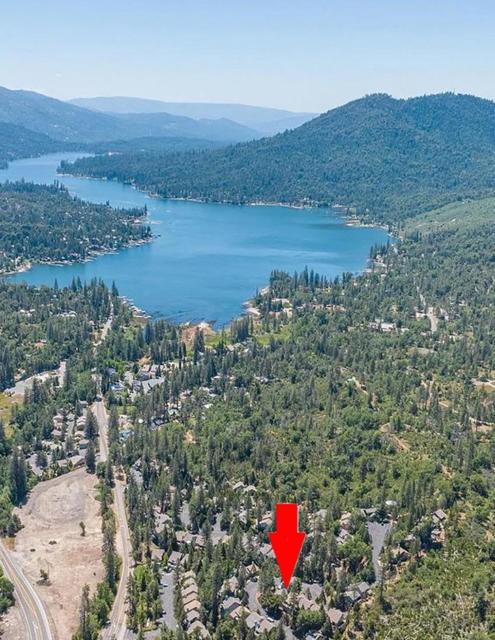 40586 Saddleback Road, Bass Lake CA: https://media.crmls.org/mediaz/f9bea8d7-7019-4e34-abb2-f9965a45835b.jpg