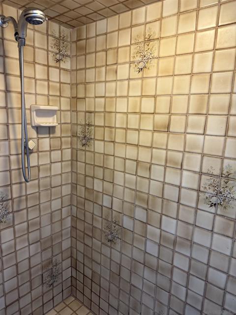 8874 Gowdy Avenue, San Diego CA: https://media.crmls.org/mediaz/f9bfae16-4454-4280-b287-0d01c692ce96.jpg