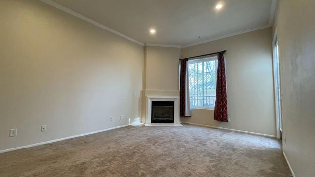 Image 12 of 22 For 12360 Carmel Country Rd  301