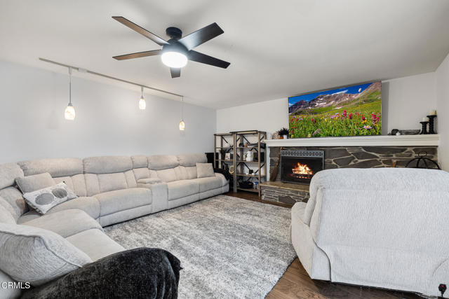 Detail Gallery Image 7 of 43 For 361 Plumas Ave, Ventura,  CA 93004 - 4 Beds | 2 Baths