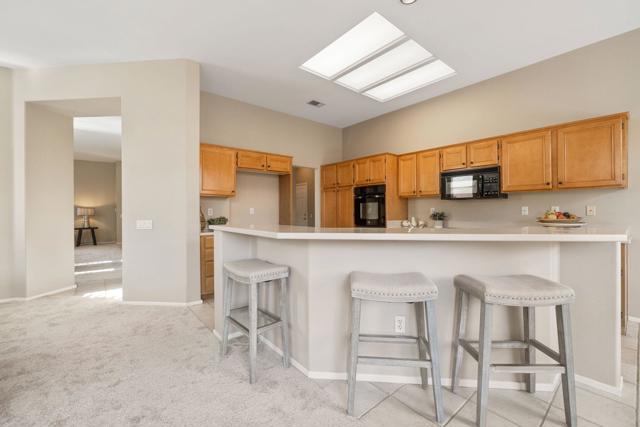 78462 Palm Tree Avenue, Palm Desert CA: https://media.crmls.org/mediaz/f9bff13d-c5ae-4cb4-b9c6-1f4aa3dcd196.jpg