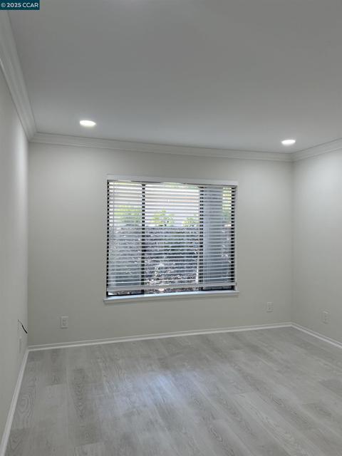 1443 Rockledge Ln, Walnut Creek CA: https://media.crmls.org/mediaz/f9c05207-37b4-4fbd-b3dd-60e033644d02.jpg