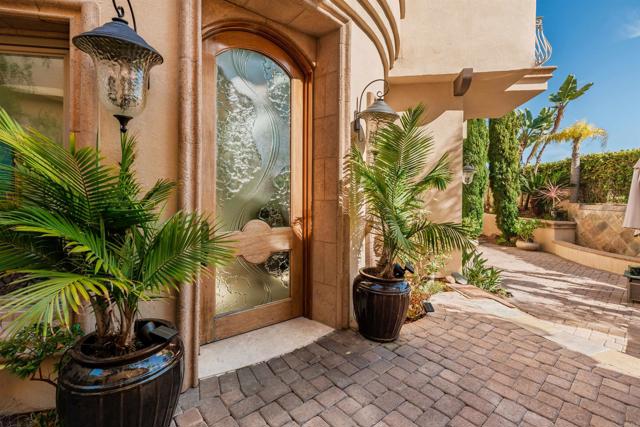 Detail Gallery Image 7 of 55 For 7104 Aviara Dr, Carlsbad,  CA 92011 - 5 Beds | 5/1 Baths