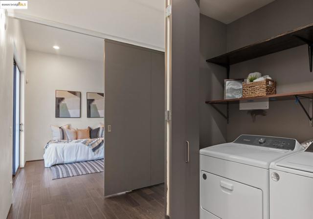 1406 San Pablo Ave, Berkeley CA: https://media.crmls.org/mediaz/f9c185bb-a1af-4053-aa18-d563e617897a.jpg