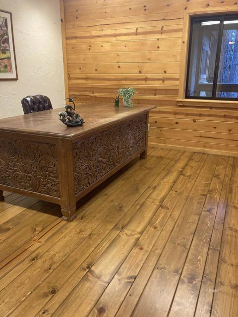 25500 Foster Lake Road, Idyllwild CA: https://media.crmls.org/mediaz/f9c2edf6-dc73-420c-b97d-ffc36f2d551f.jpg