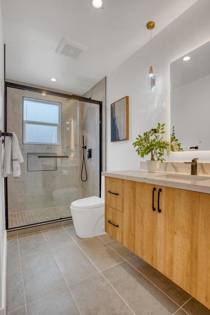 236 Ryder Street, San Mateo CA: https://media.crmls.org/mediaz/f9c41971-e796-49ff-b30f-16fb2ce73185.jpg