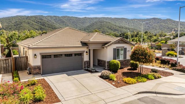 1798 Rosemary Drive, Gilroy CA: https://media.crmls.org/mediaz/f9c4a0b3-0d56-4610-8a87-7b09338efda0.jpg