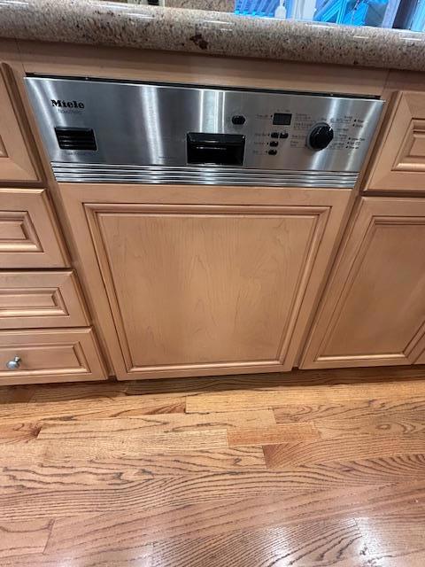 271 Fontana Drive, Santa Clara CA: https://media.crmls.org/mediaz/f9c6d14b-8434-4ec4-8da8-2681565a2835.jpg