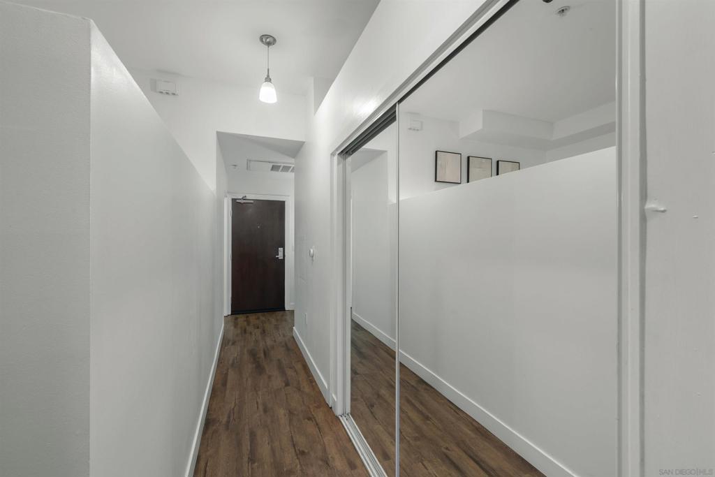 889 Date St. - photo 17