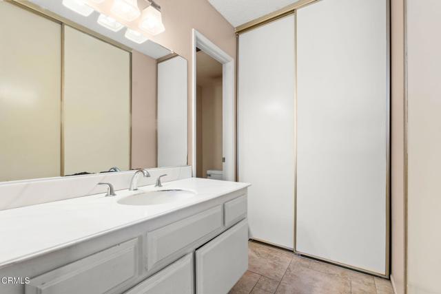 Detail Gallery Image 10 of 19 For 1514 Tern Ct, Ventura,  CA 93003 - 3 Beds | 2 Baths