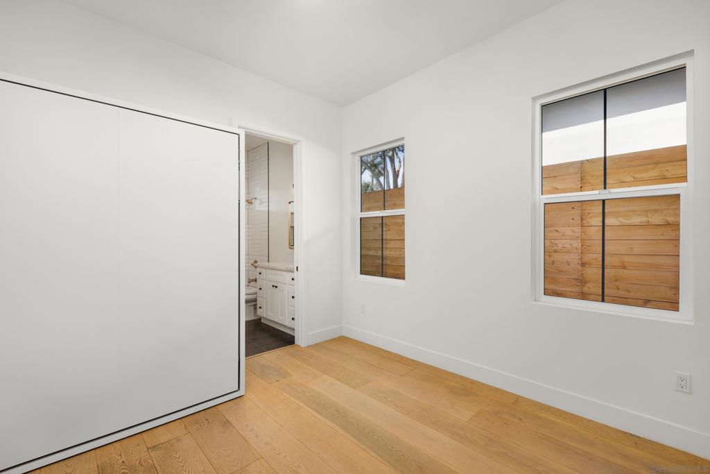 MLS #250027065SD img 22