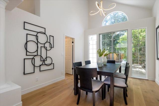 18 Melvin Henry Court, Redwood City CA: https://media.crmls.org/mediaz/f9cabd3b-01e2-4477-915c-2ff5f8f7732c.jpg