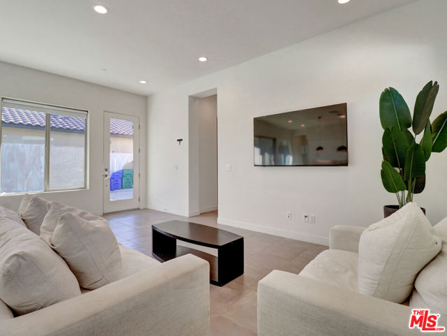 80240 Platinum Way, La Quinta CA: https://media.crmls.org/mediaz/f9cb3304-186b-4f2f-9f7e-cf55a7b63f9c.jpg