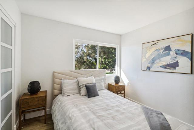 Detail Gallery Image 22 of 36 For 133 Countrywood Ln, Encinitas,  CA 92024 - 3 Beds | 2/1 Baths