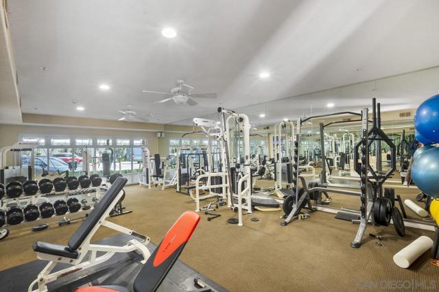 1501 India Street, San Diego CA: https://media.crmls.org/mediaz/f9cd5a9c-1d26-4168-8b35-0c5b0d351740.jpg