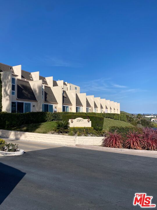 23901 Civic Center Way #107