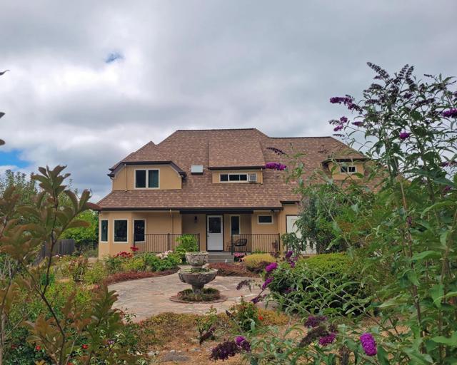 585 Eagle Tree Lane, Felton CA: https://media.crmls.org/mediaz/f9cf0b4c-ceb9-4062-b645-6a21976f43e1.jpg