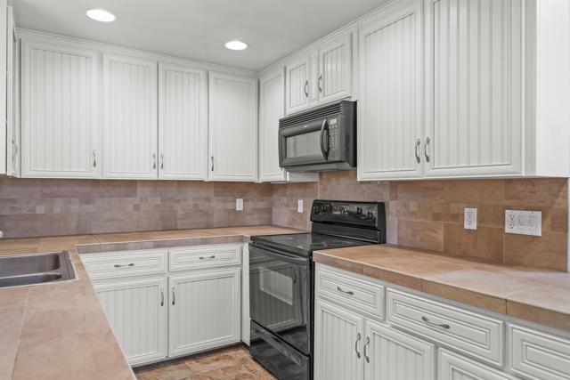Detail Gallery Image 18 of 51 For 29131 Half Moon Trl, Pine Valley,  CA 91962 - 3 Beds | 2 Baths