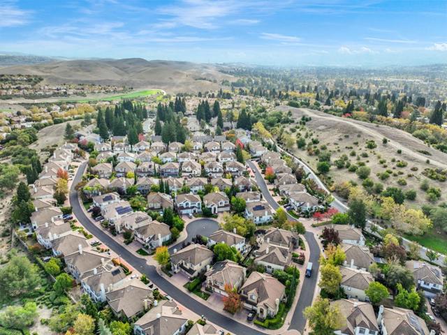 221 Victory Circle, San Ramon CA: https://media.crmls.org/mediaz/f9d03466-fd3f-4564-8870-ae69fefee9cd.jpg