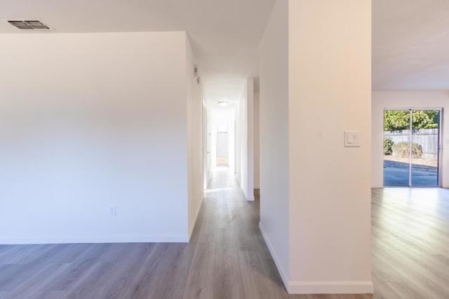 Image 20 of 34 For 3301 Folklore Way