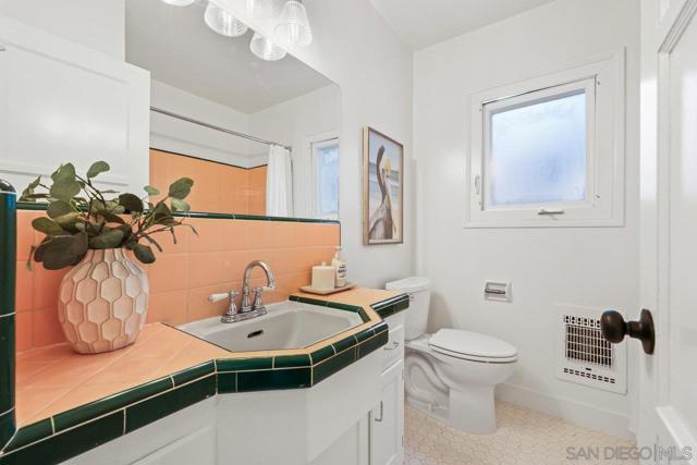 Image 19 of 56 For 3321 Zola Street