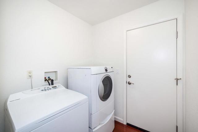 8092 Mayhews Landing Road, Newark CA: https://media.crmls.org/mediaz/f9d33680-ea3e-4a39-a383-567c0530b16a.jpg