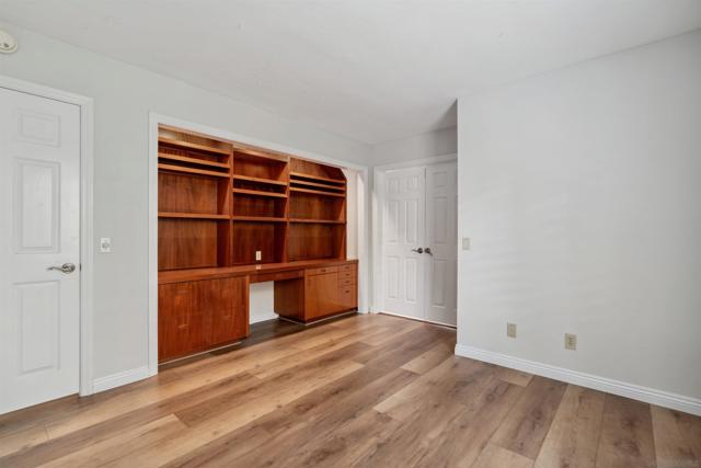 1608 Caminito Asterisco, La Jolla CA: https://media.crmls.org/mediaz/f9d497cc-bc86-4e0f-bd89-8fcf29c339df.jpg