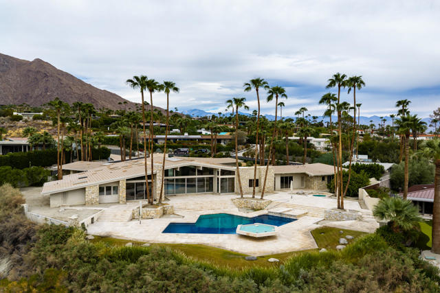925 W Coronado Avenue, Palm Springs, CA 92262