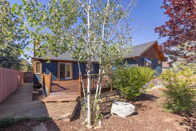 1239 E Alpinview Drive, Big Bear CA: https://media.crmls.org/mediaz/f9d76d25-96dc-42af-886f-c1c155ac74aa.jpg