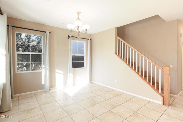 Detail Gallery Image 3 of 27 For 636 Ibiza Ln, Oxnard,  CA 93035 - 3 Beds | 2/1 Baths