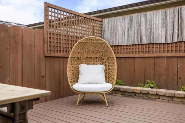 303 Del Robles Avenue, Monterey CA: https://media.crmls.org/mediaz/f9d8ddd2-09a8-40db-9511-40ee2b4854cb.jpg