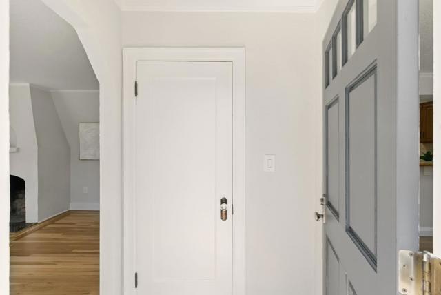 935 Chabrant Way, San Jose CA: https://media.crmls.org/mediaz/f9d936dd-84eb-45d5-a077-31a23b672f9c.jpg