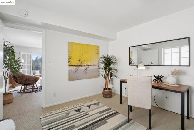 6827 Ridgewood Dr., Oakland CA: https://media.crmls.org/mediaz/f9dafa1b-0e28-4812-9c08-6ba90e3da678.jpg