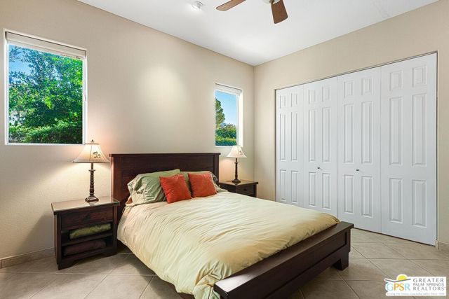 575 E Bogert Trail, Palm Springs CA: https://media.crmls.org/mediaz/f9dc374a-b909-4b26-90fb-9e6f3328f5f8.jpg