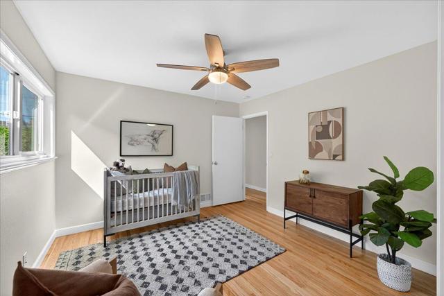 1312 Lubich Drive, Mountain View CA: https://media.crmls.org/mediaz/f9dca359-67be-4f19-8907-2ea6dd410ef1.jpg