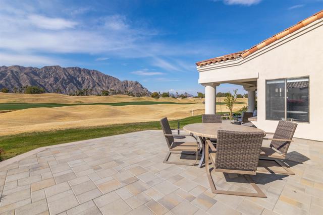 54877 Inverness Way, La Quinta CA: https://media.crmls.org/mediaz/f9dceb96-0460-45a9-a9cd-9c7c50419f71.jpg