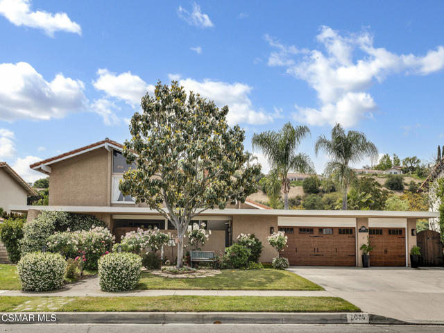 2026 Bridgegate Court, Westlake Village CA: https://media.crmls.org/mediaz/f9decb31-d73a-4071-b182-28b7828f0a56.jpg