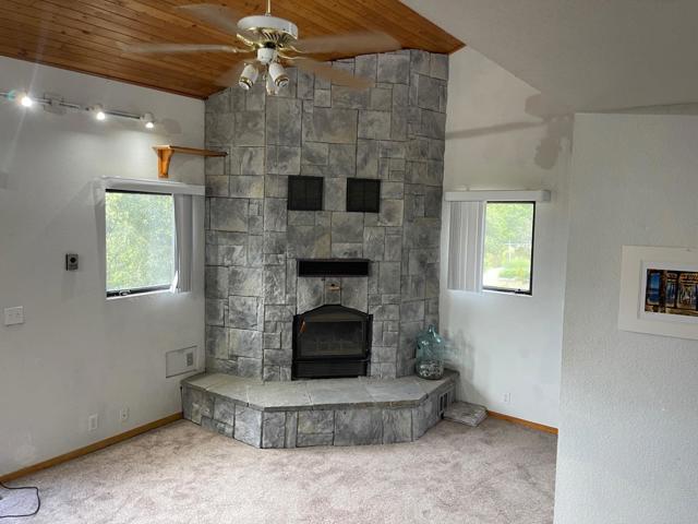 450 Hawk Ridge Road, Boulder Creek CA: https://media.crmls.org/mediaz/f9def367-e2ac-498d-a55f-ba4eb645a3be.jpg