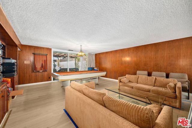 6505 S Halm Avenue, Los Angeles CA: https://media.crmls.org/mediaz/f9df11d9-c36d-43cc-9ed2-6cca82322086.jpg