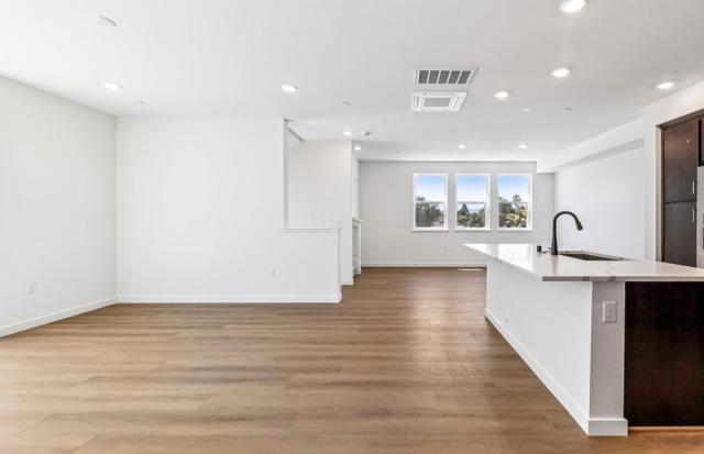 818 Redberry Way, San Jose CA: https://media.crmls.org/mediaz/f9e1244c-68a8-439f-b5b5-11960c400315.jpg