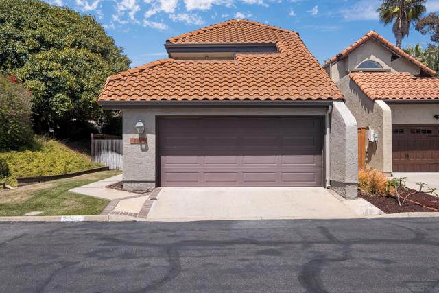 2818 Forest View Way, Carlsbad CA: https://media.crmls.org/mediaz/f9e15ccb-9ad3-42f3-b1ad-e320beed7e4a.jpg