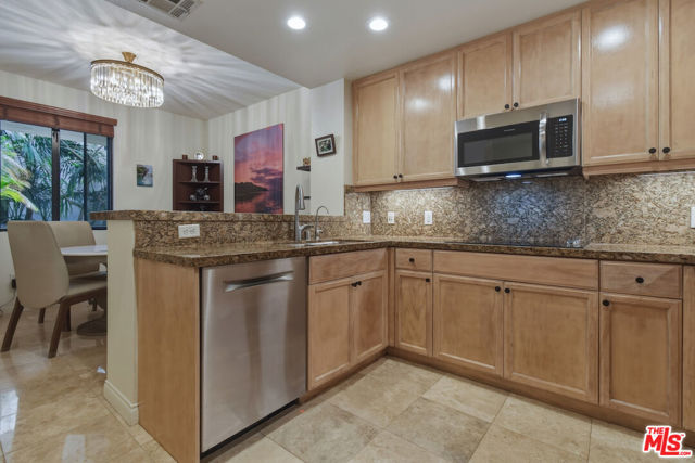 5625 Crescent Parkway, 109 photo 15