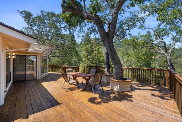 7175 Red Holly Court, San Jose CA: https://media.crmls.org/mediaz/f9e3f003-0f61-4def-a088-450c60b4d177.jpg